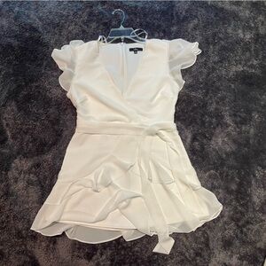 Lulu's Medium White Dress